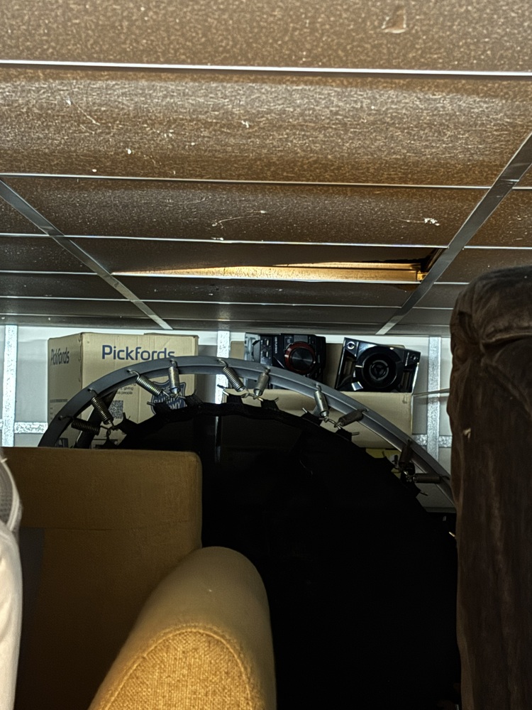 Redhill Storage Unit auction IB-3538