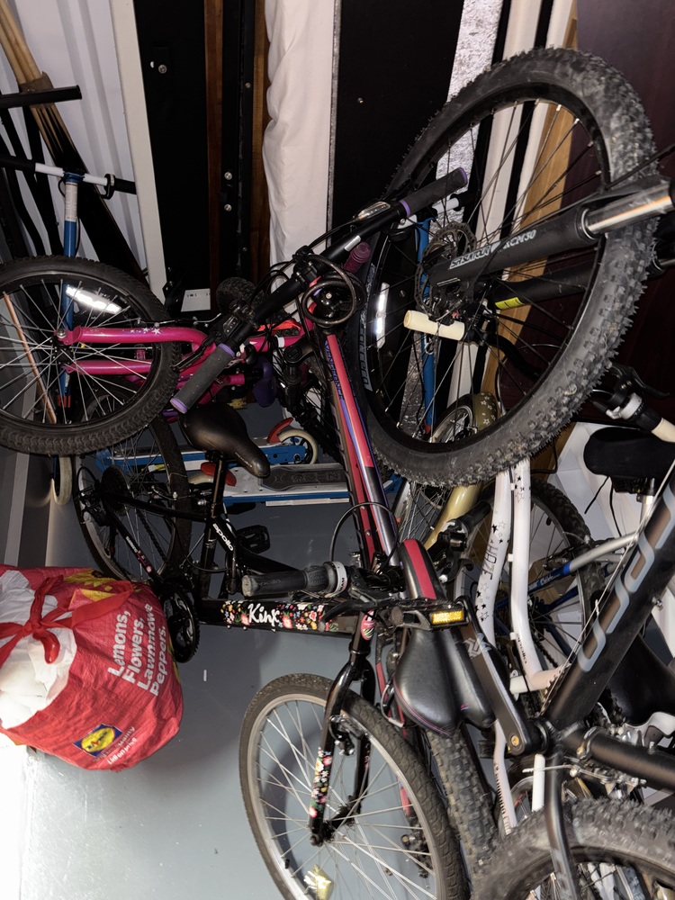 Redhill Self storage facility auction IB-3538 25