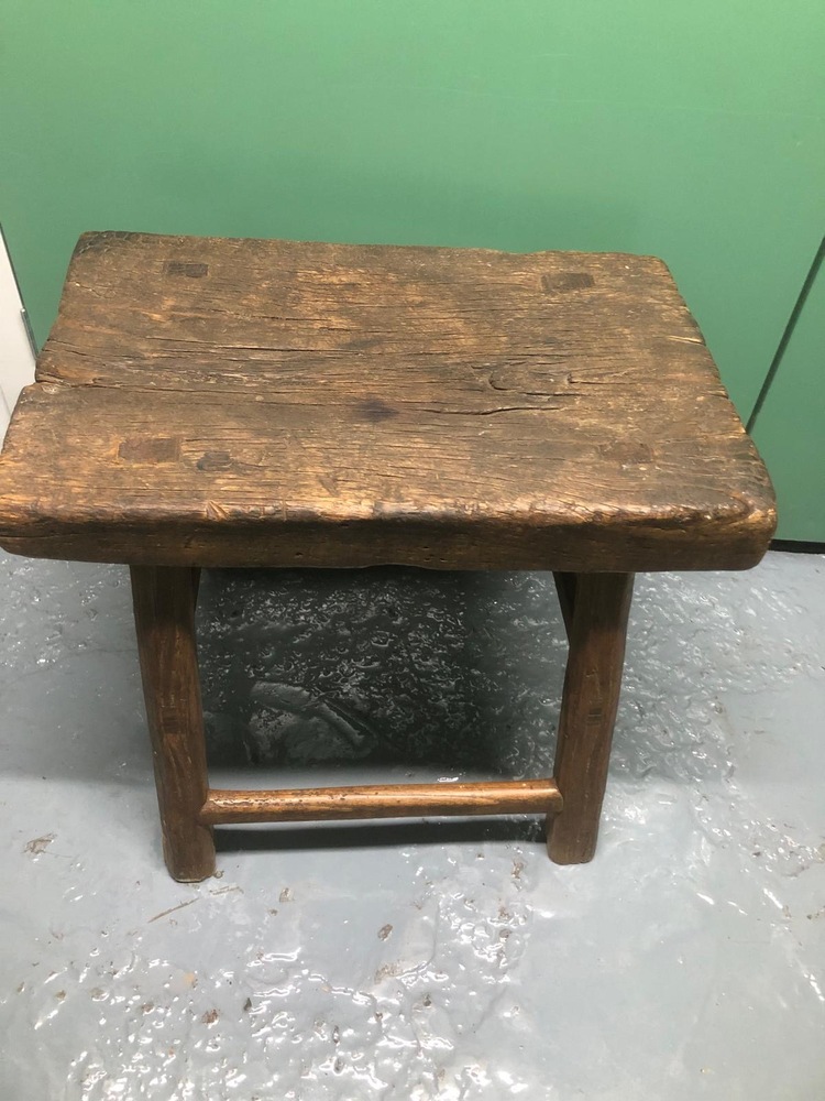 Farnham Storage Unit auction IB-3049 12