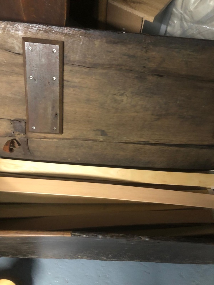 Farnham Self storage auction IB-3049 14