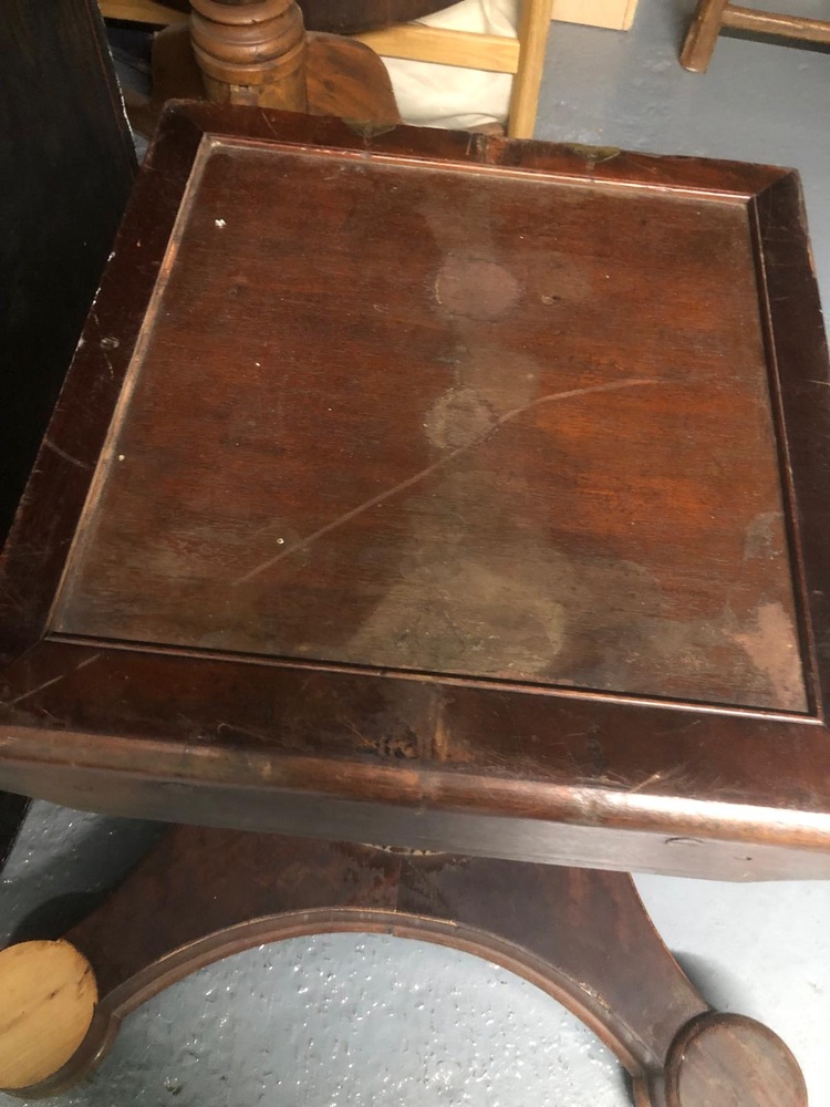 Farnham Storage auction IB-3049 20