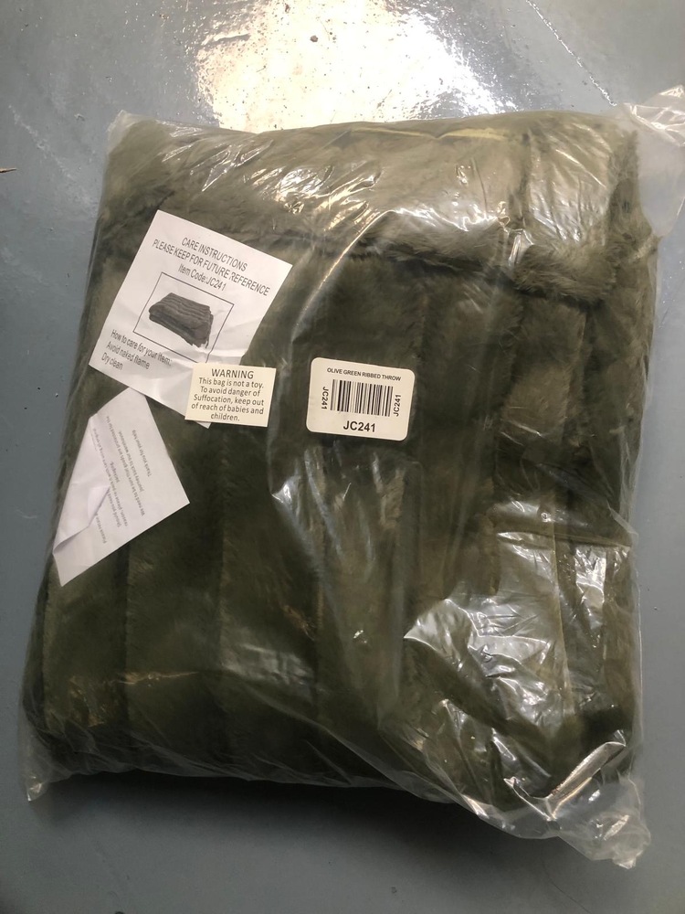 Farnham Storage Facility auction IB-9647 11