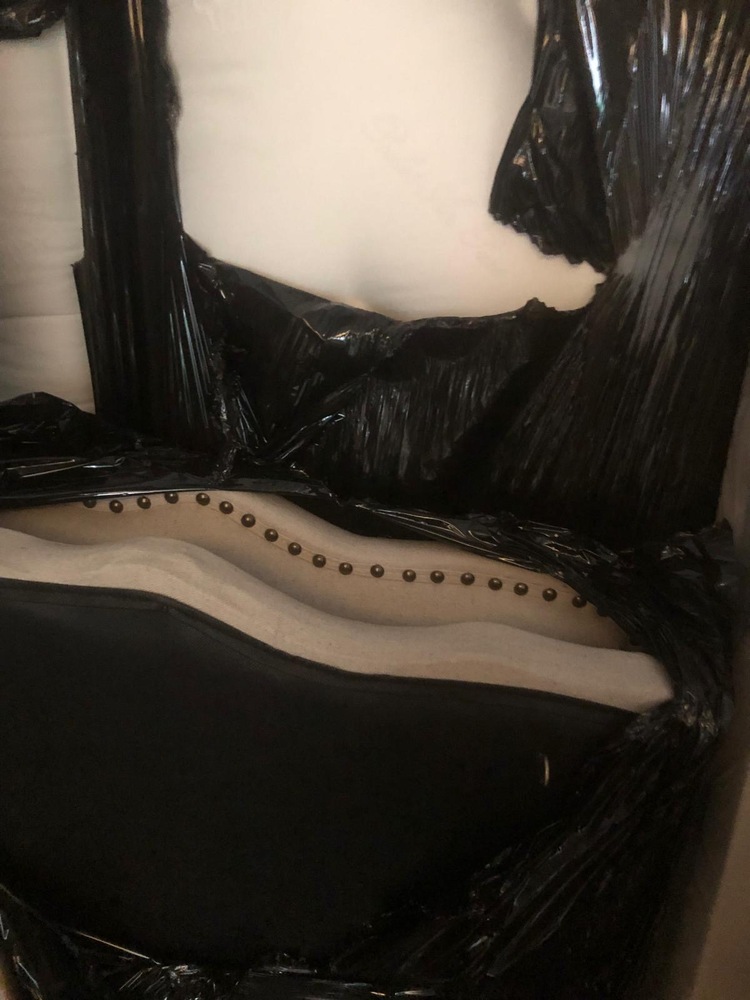 Farnham Self storage facility auction IB-9647