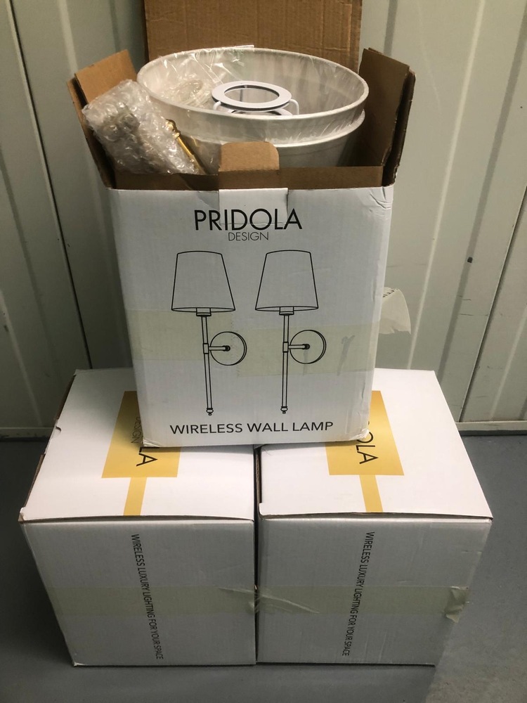 Farnham Self storage unit auction IB-1575 33