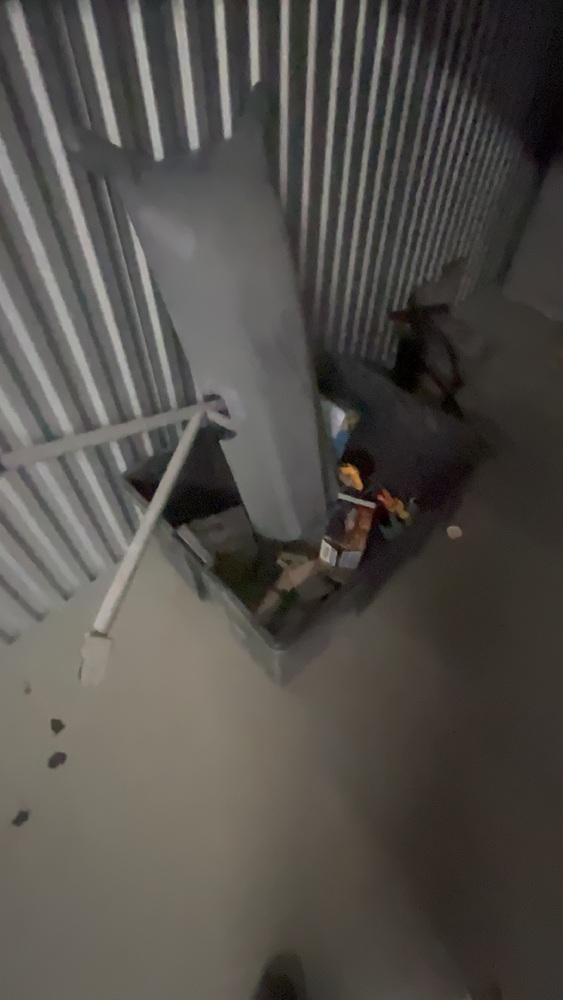 Reading Self storage facility auction IB-9224