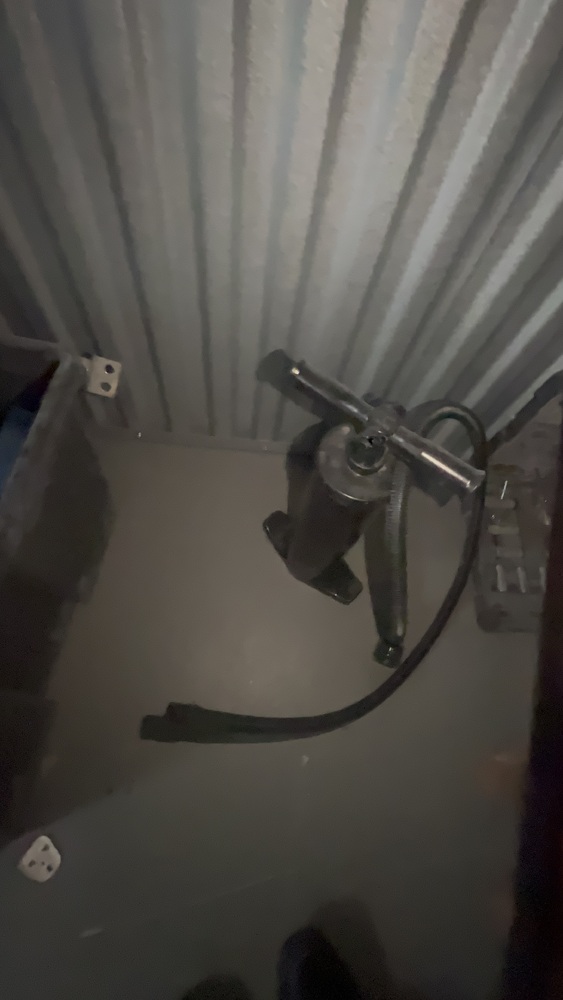 Reading Storage Facility auction IB-9224 11