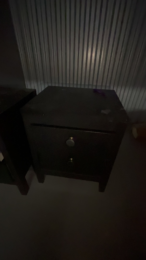 Reading Storage Unit auction IB-9224 42