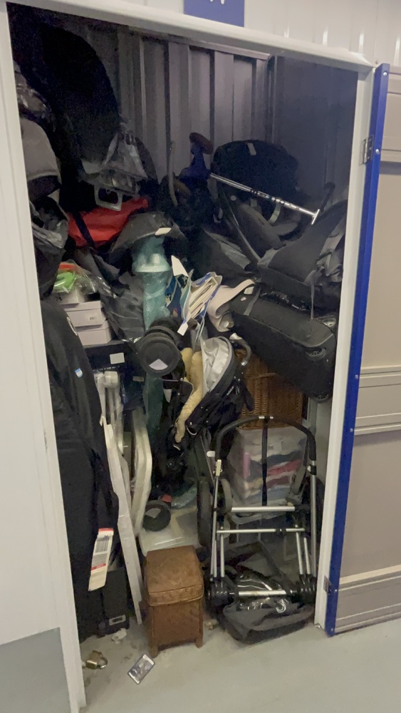 Wandsworth Storage auction IB-5463