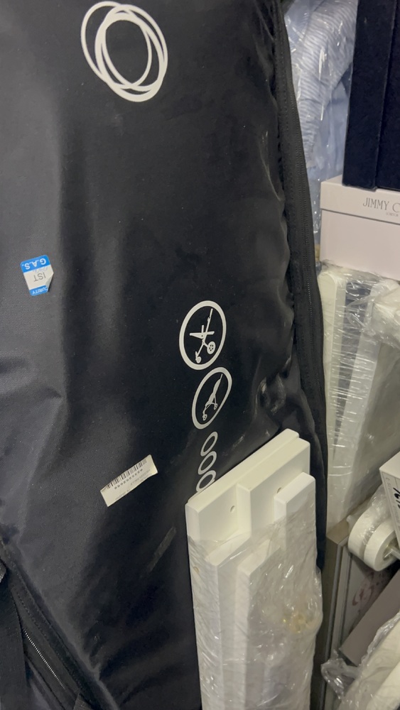 Wandsworth Storage Unit auction IB-5463