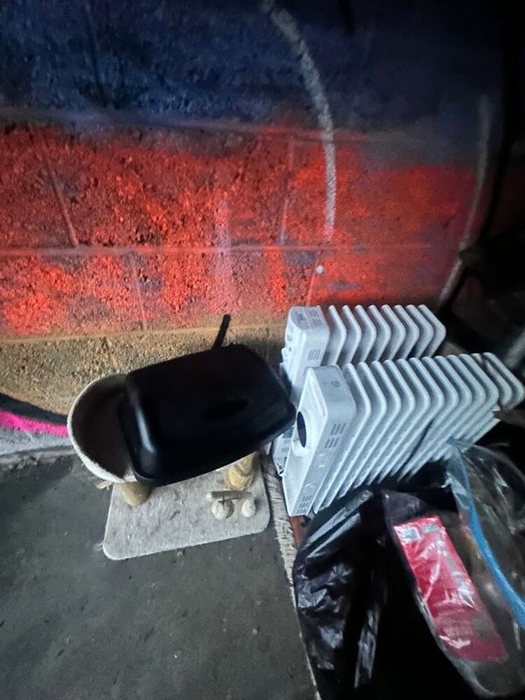 Garage at NG8 1NA Self storage auction IB-5590 14