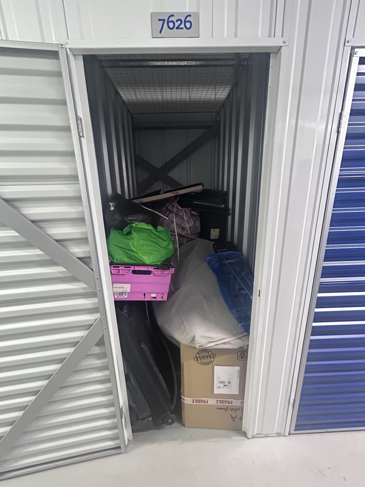 Islington  Storage auction IB-2103