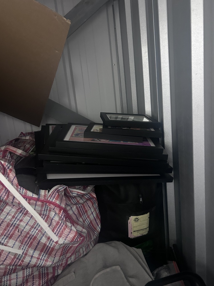 Islington  Storage auction IB-2103