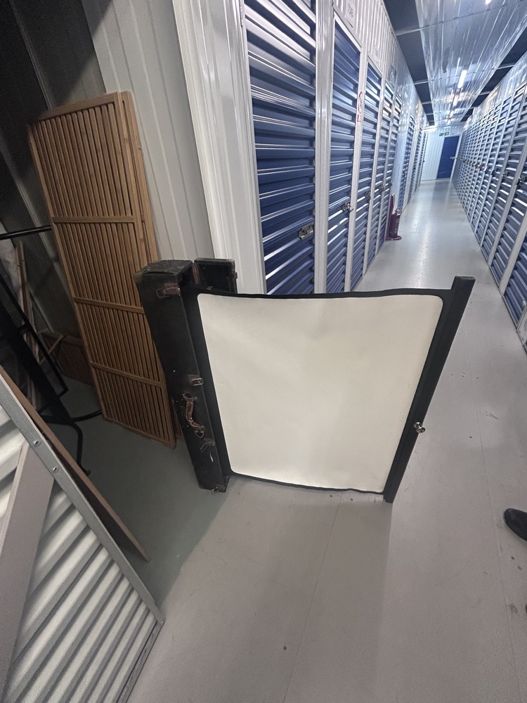 Islington  Storage Facility auction IB-6358