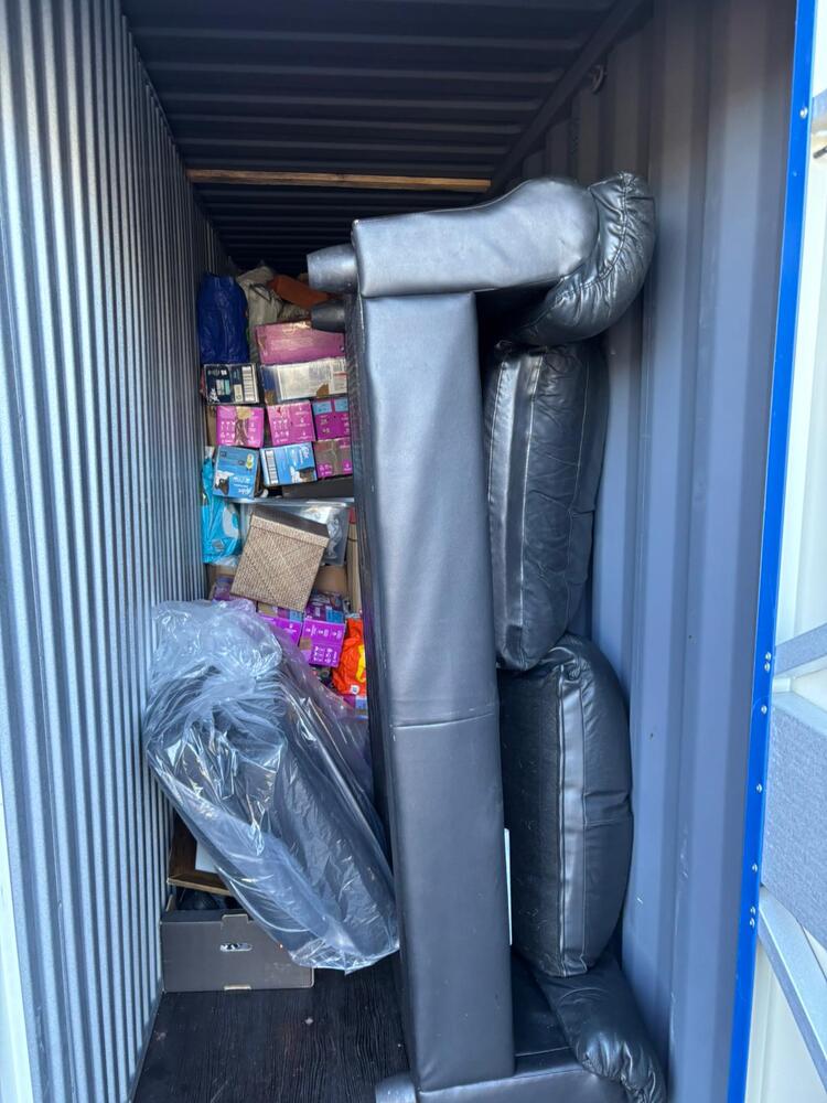 Devizes Self storage Storage Unit auction IB-9100