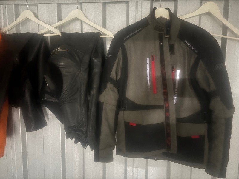 ST HELENS Storage auction IB-8013