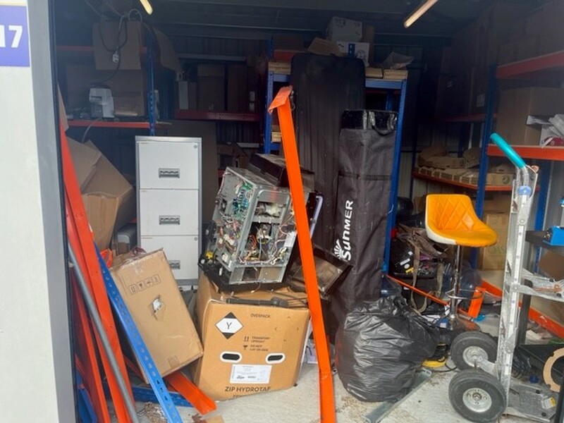 Storage King Edenbridge Storage auction IB-4104