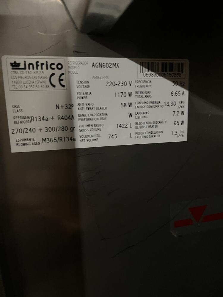 MITCHAM Self storage facility auction IB-3209