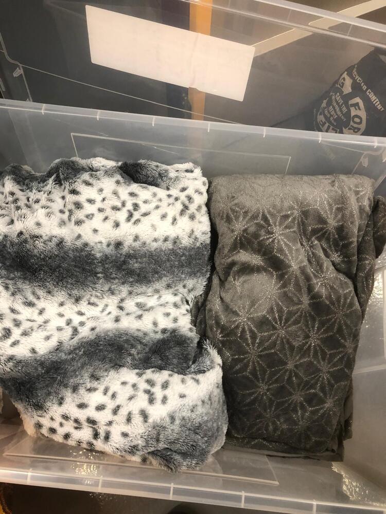 Crystal Palace Self storage auction IB-9283 24