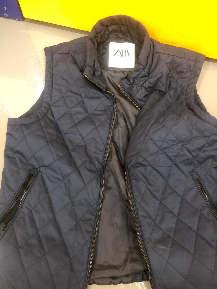 Crystal Palace Self storage auction IB-9283 14