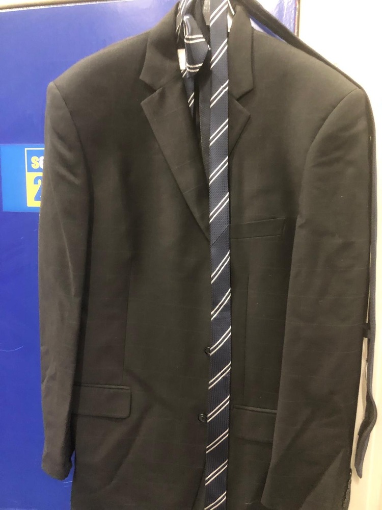 New Cross Storage auction IB-8696 10