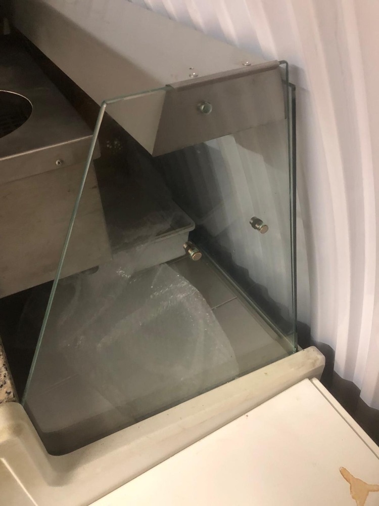 Bermondsey Self storage auction IB-6878