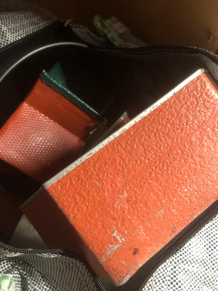 Bermondsey storage facility unit auction IB-6878 36