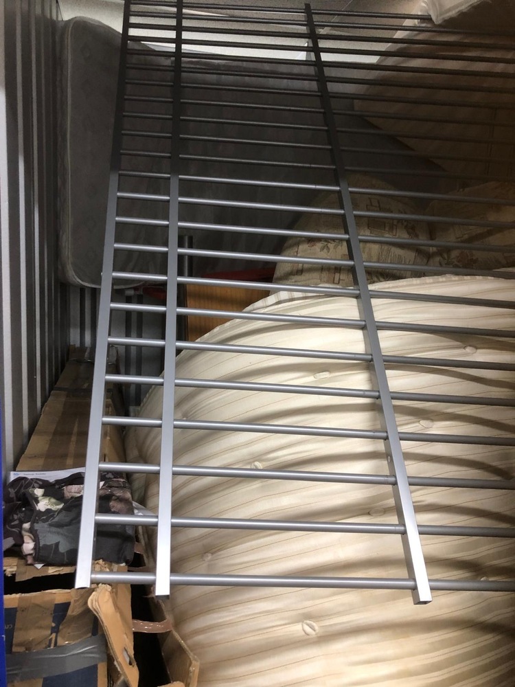 Eastbourne Storage auction IB-1337 20