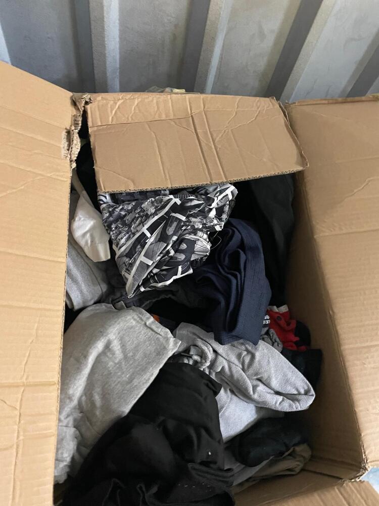 Bournemouth Self storage unit auction IB-4964 33