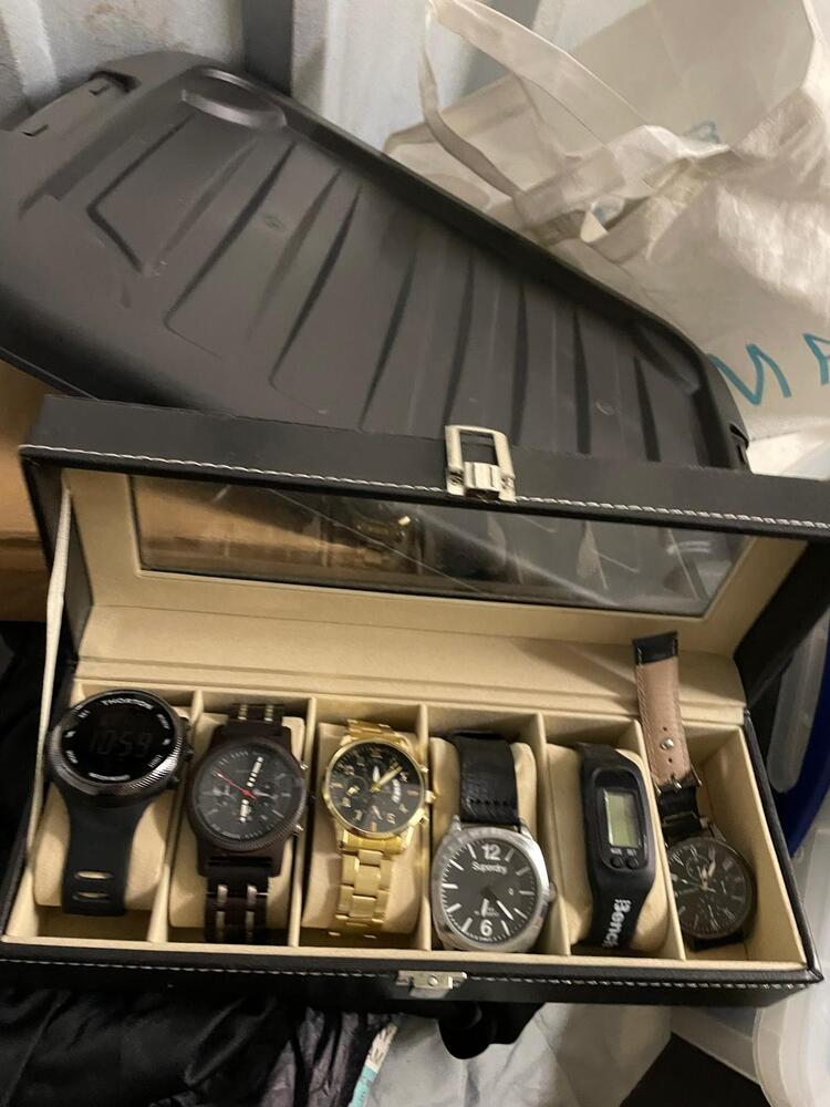 Bournemouth storage facility unit auction IB-4964