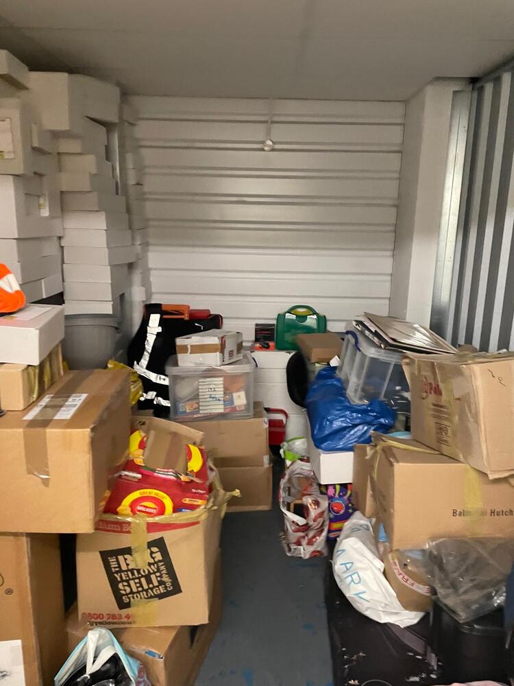 Bournemouth Self storage unit auction IB-4964 33
