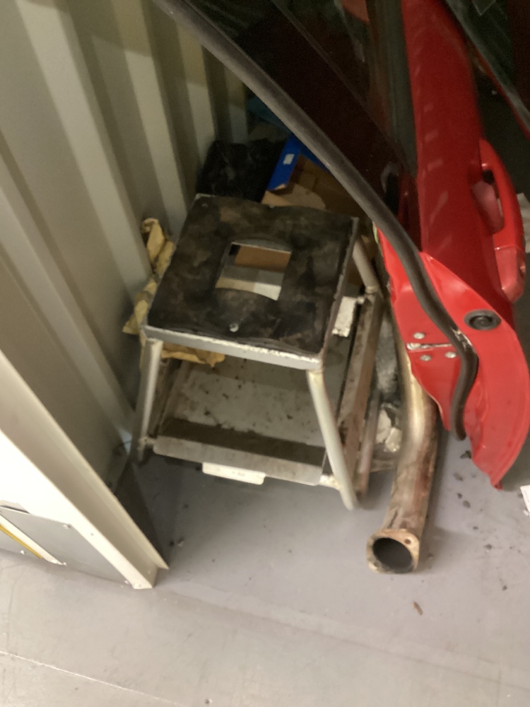 Bridgwater storage facility unit auction IB-8679