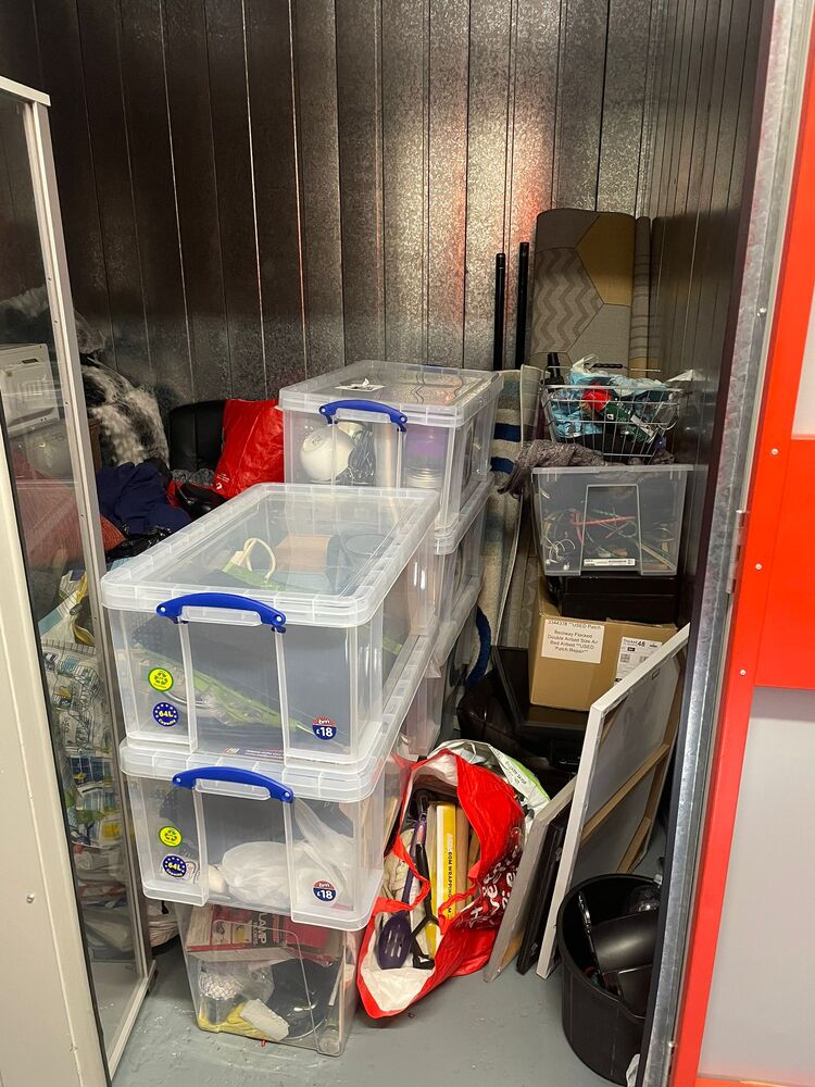 Stockport Central Self storage unit auction IB-5712 23