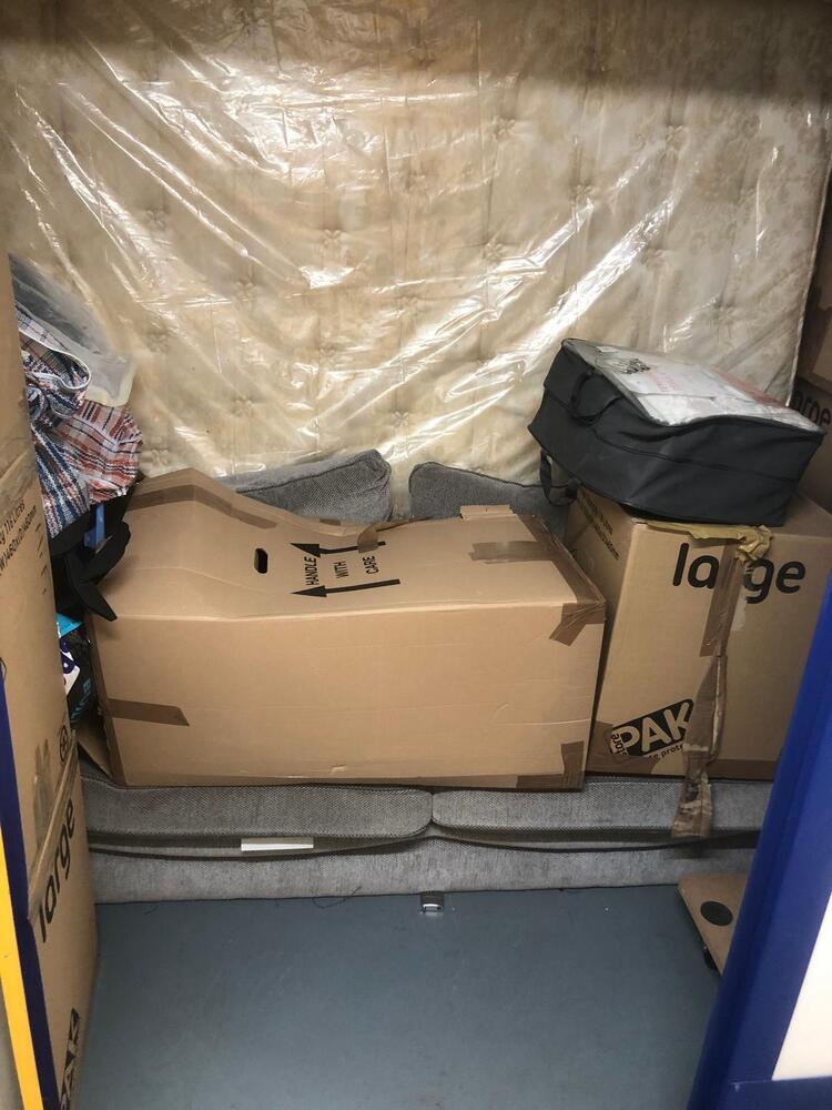 Crayford Storage Unit auction IB-7426