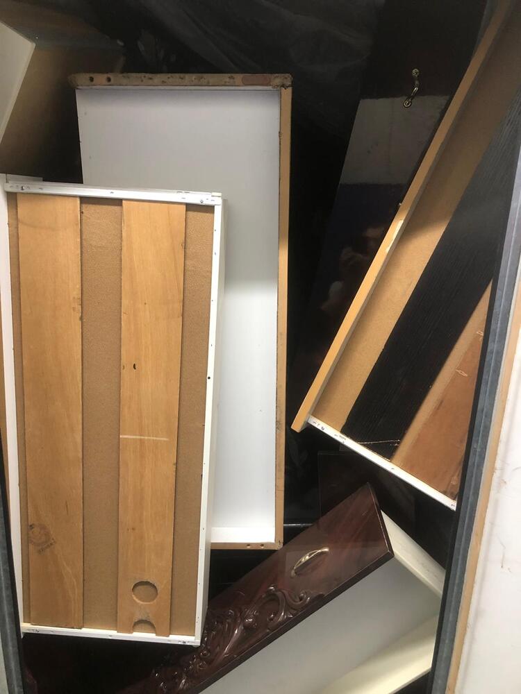 Orpington Self storage unit auction IB-8438