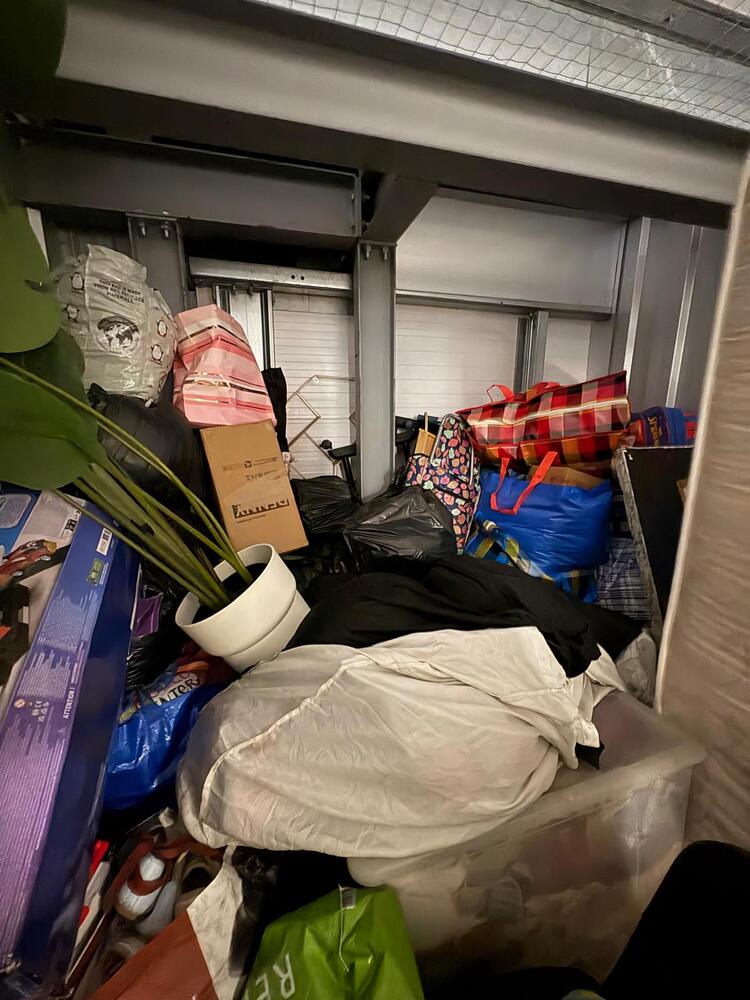 Storage King Heathrow Storage auction IB-2698