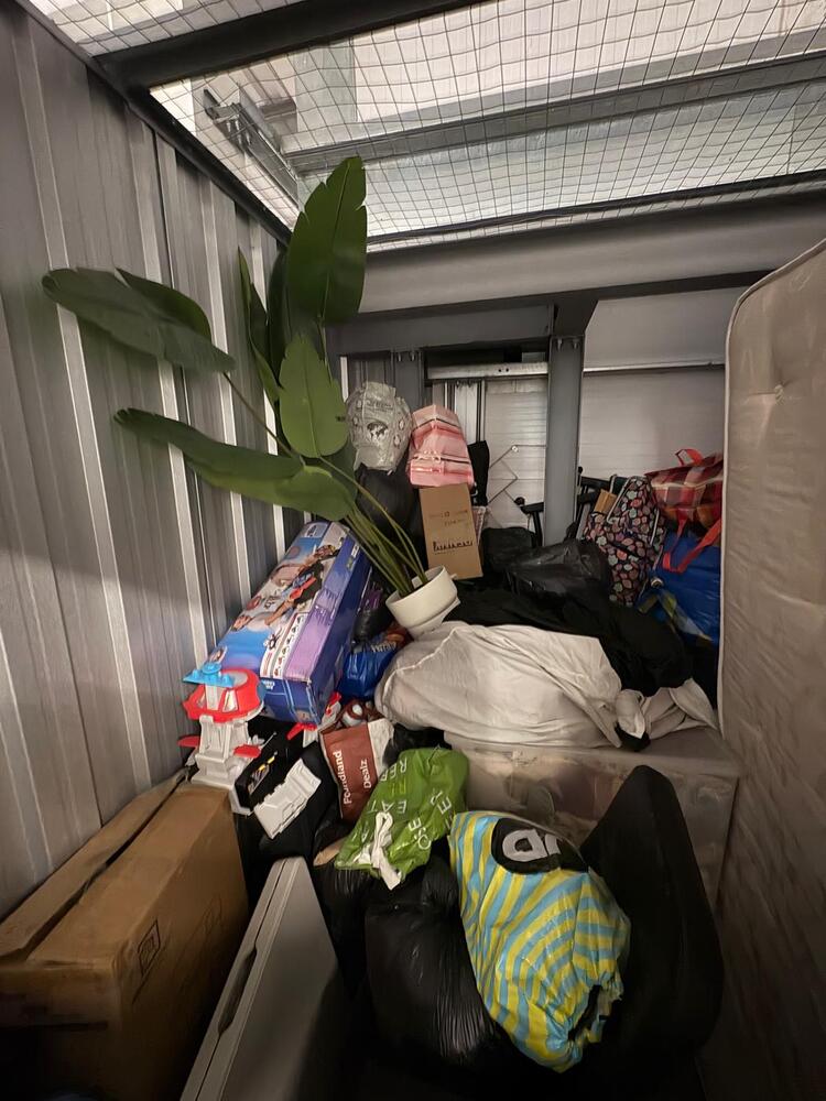 Storage King Heathrow Storage Unit auction IB-2698