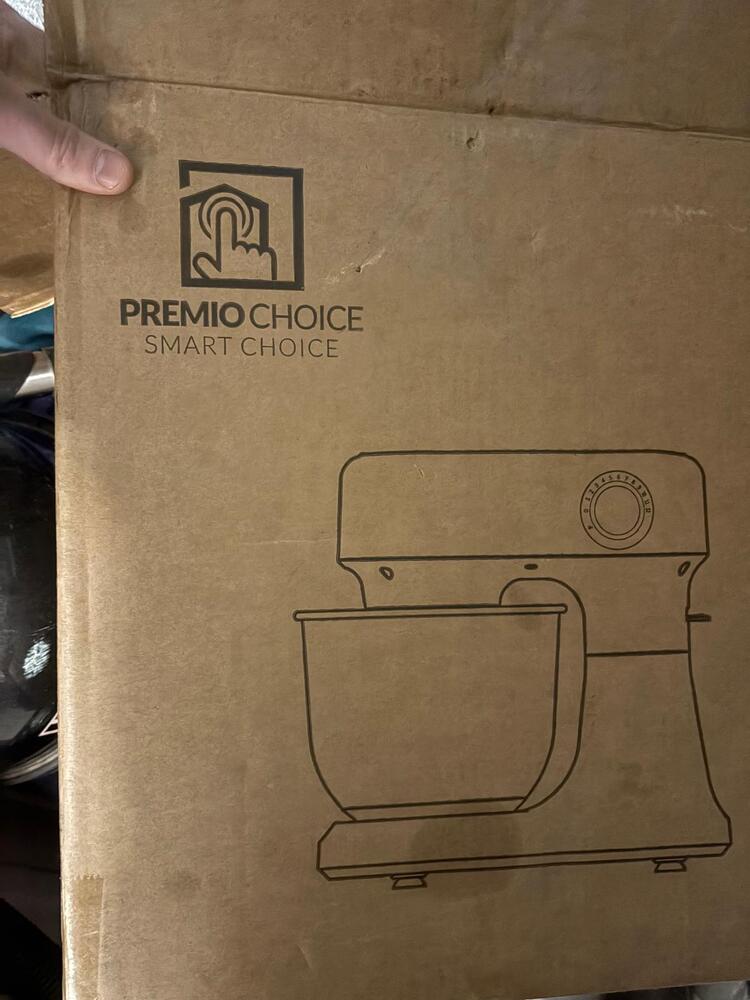 Storage King Heathrow Storage Unit auction IB-2698