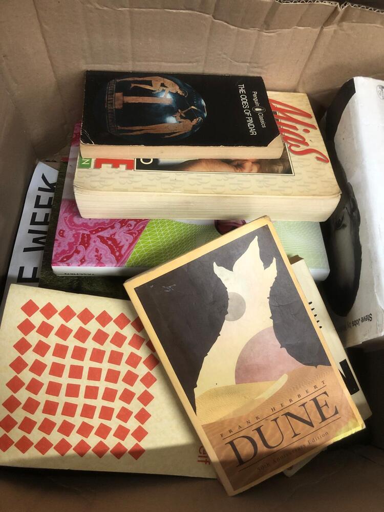 Lea Bridge storage facility unit auction IB-5562 16