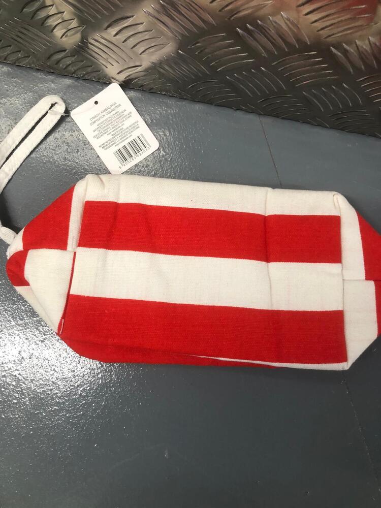 Lea Bridge Self storage unit auction IB-6866