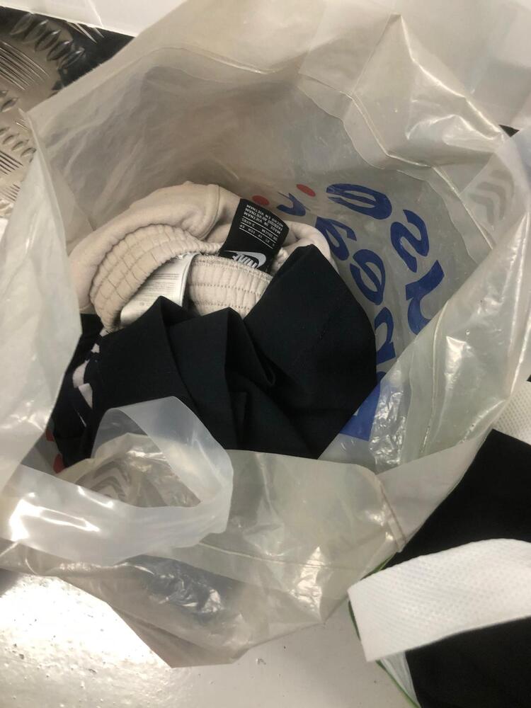 Bow Storage Unit auction IB-3878