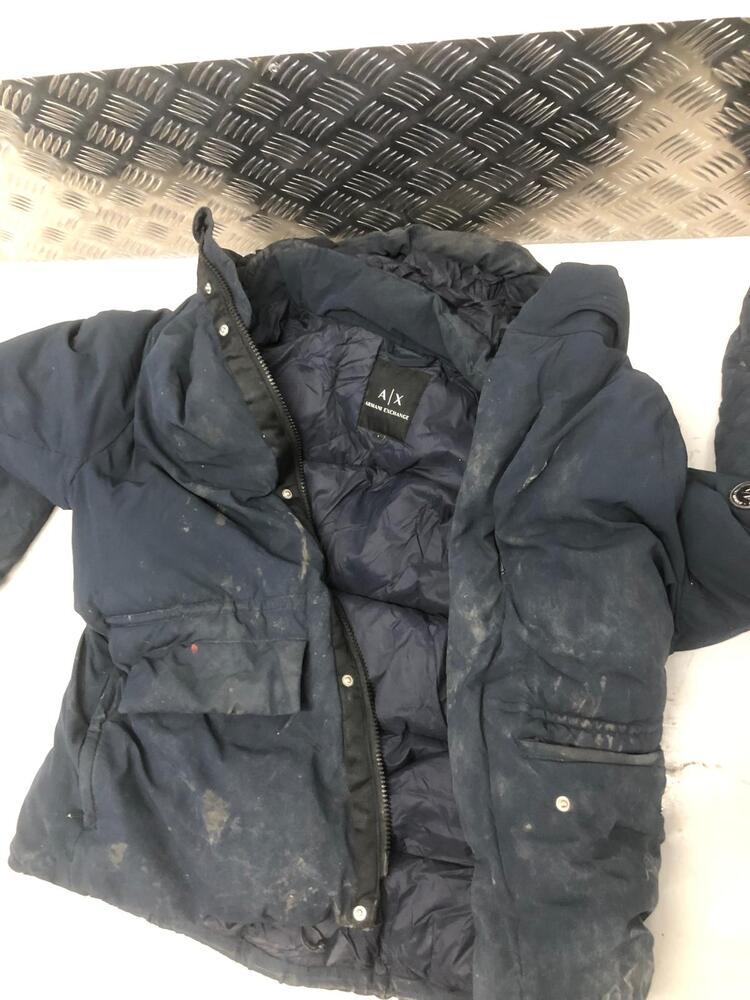 Bow Self storage unit auction IB-3878