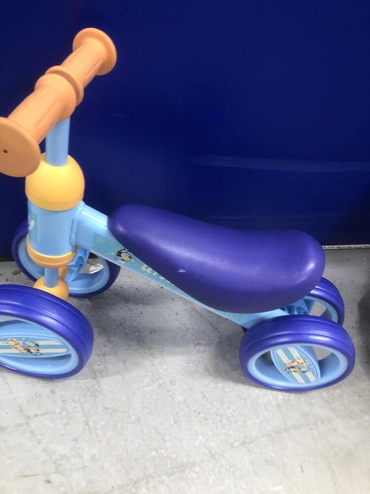 Bow Storage auction IB-6459