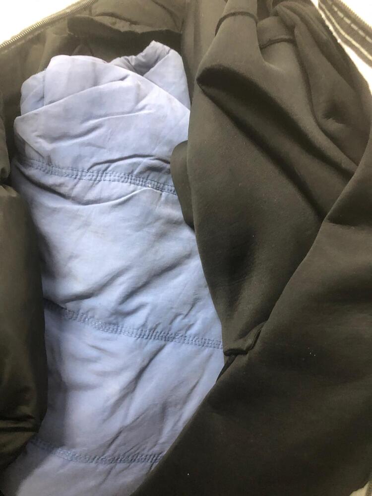 Bow Self storage unit auction IB-6459