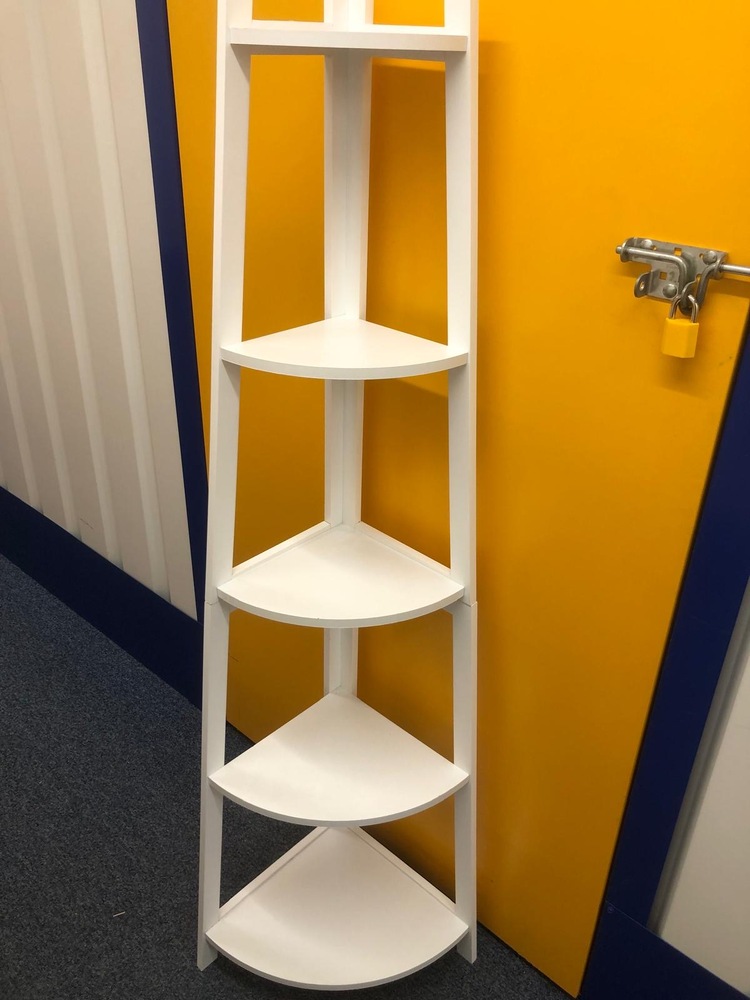 Guildford Storage Unit auction IB-8257