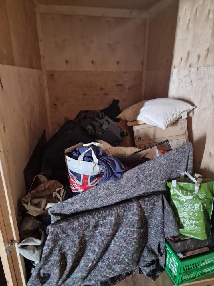 Newhaven Storage auction IB-1038