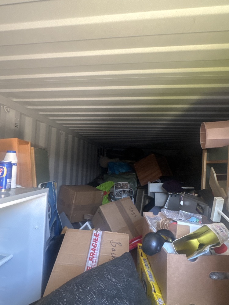 Manchester Trafford Park Self storage auction IB-2893