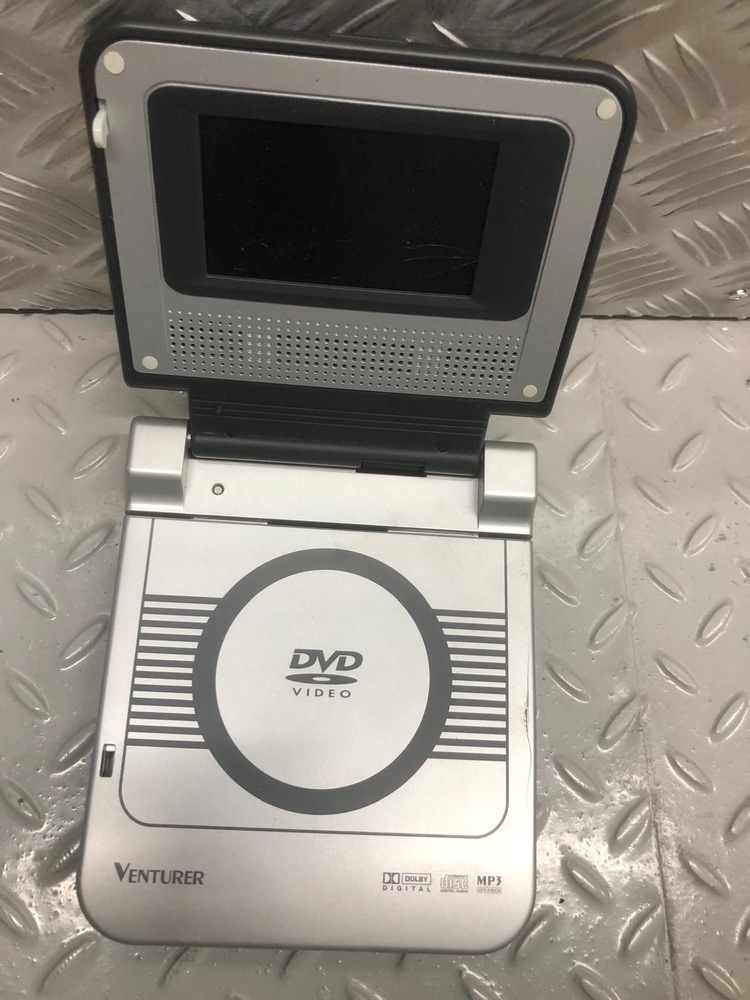 Bow Storage Unit auction IB-6587