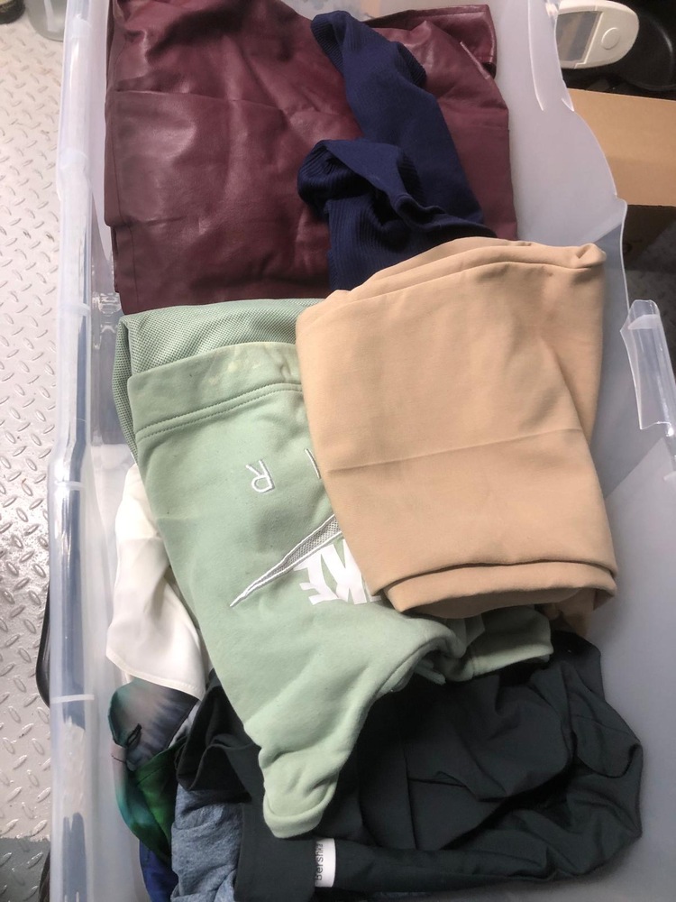 Bow Self storage auction IB-6711 24