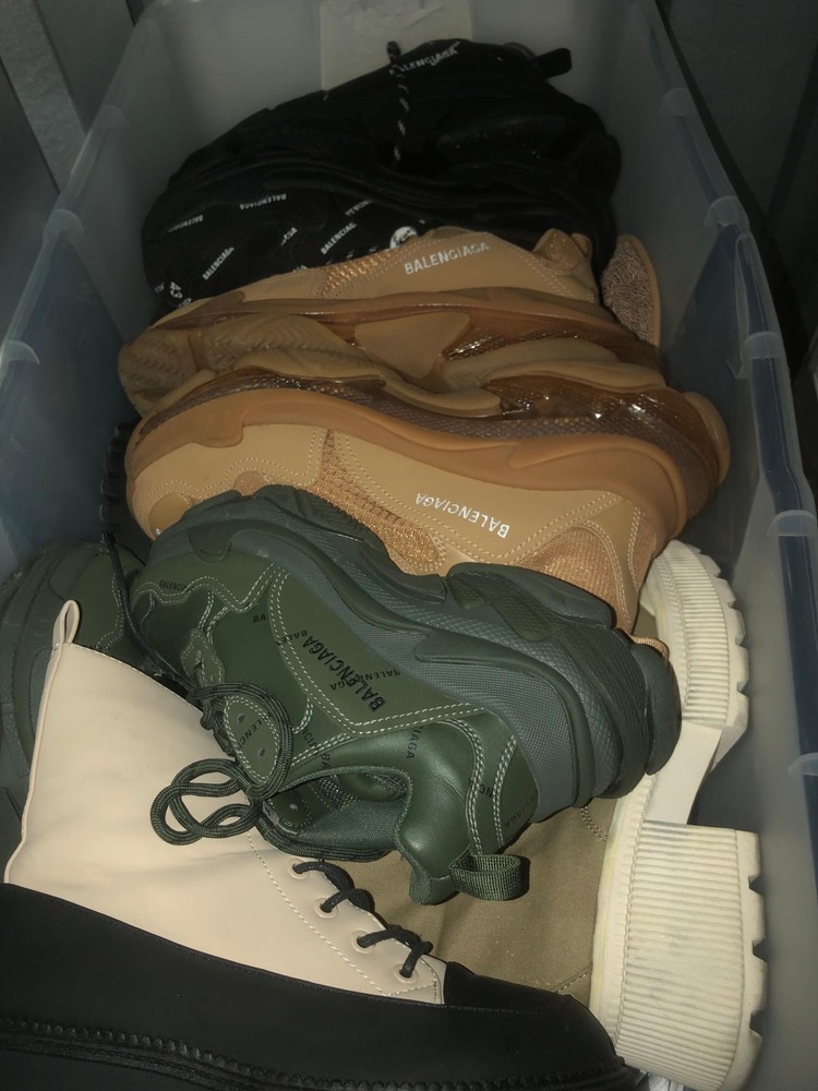 Bow storage facility unit auction IB-6711 26