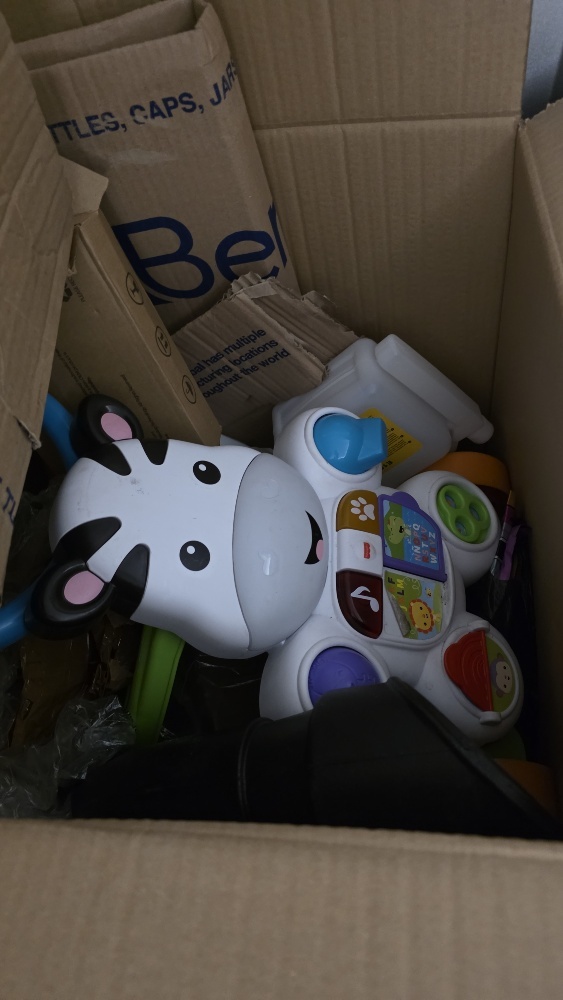 TRAFFORD Storage auction IB-1548